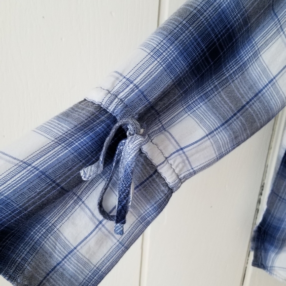 Cute, feminine flannel - Picture 3 of 4